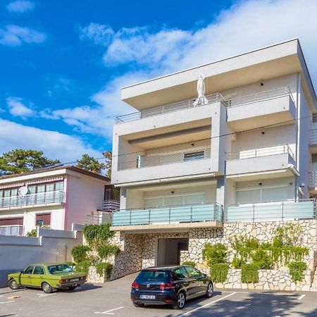 Melanie Apartment Криквеница Екстериор снимка