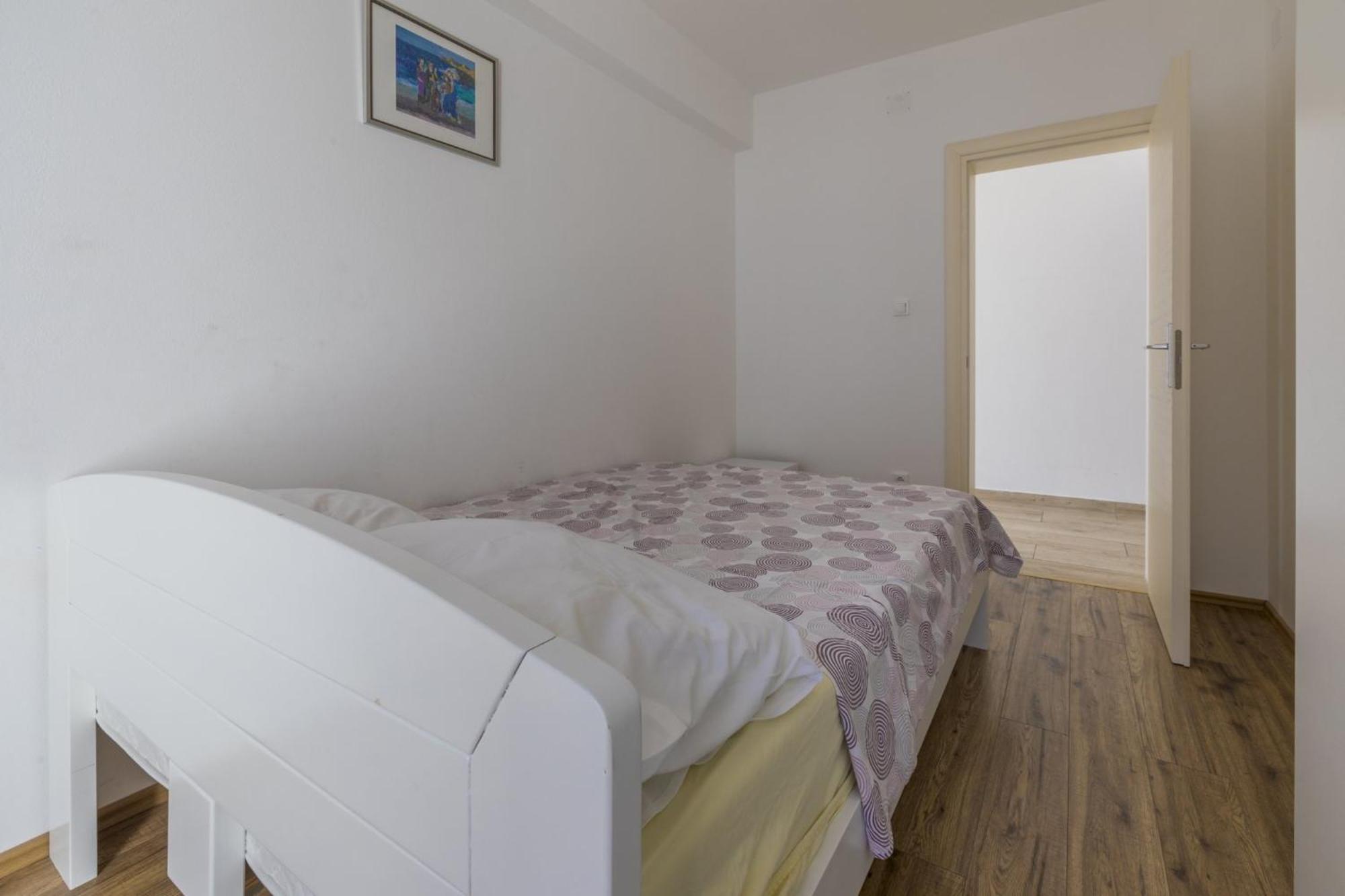 Melanie Apartment Криквеница Екстериор снимка